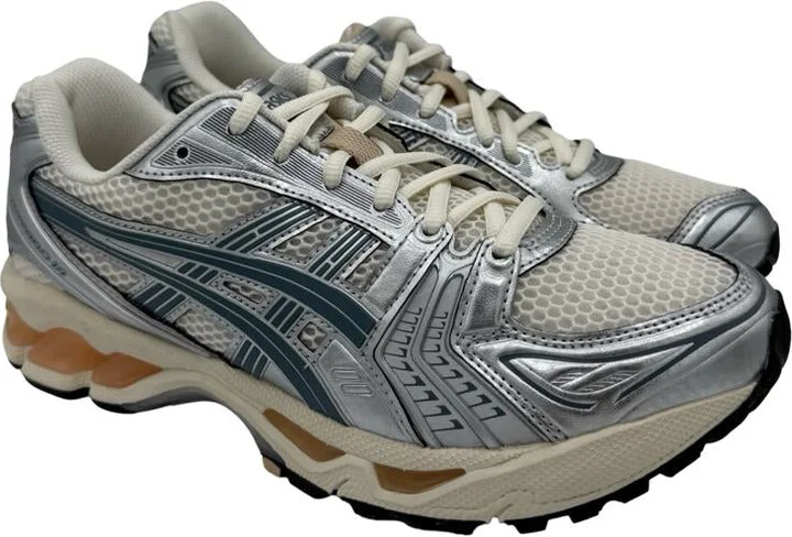 Asics Snakers Shoes - Image 2