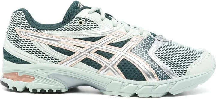 Asics Sneakers