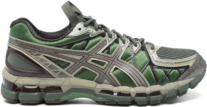 Asics Sneakers