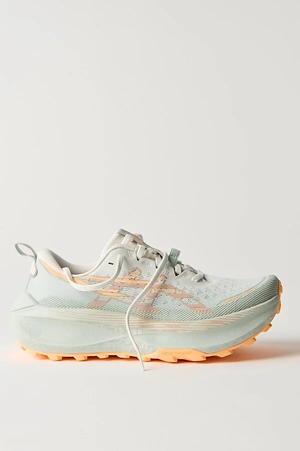 ASICS Trabuco Max 4 Sneakers - Image 3