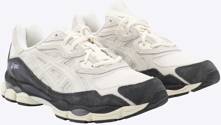 Asics White And Black Gel-Nyc Sneakers - Image 2