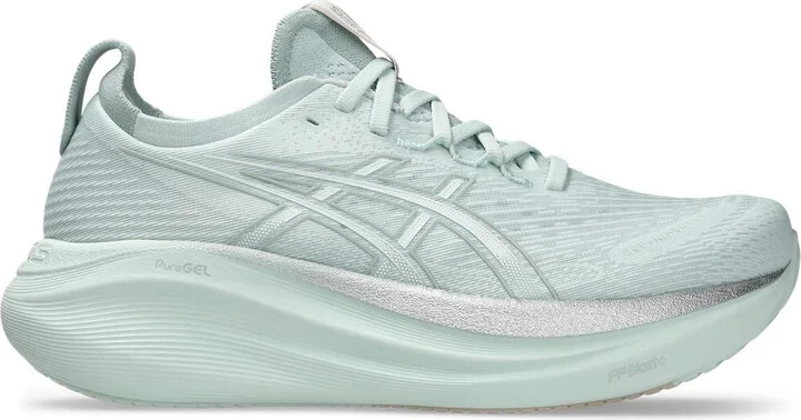 Pure Aqua/White