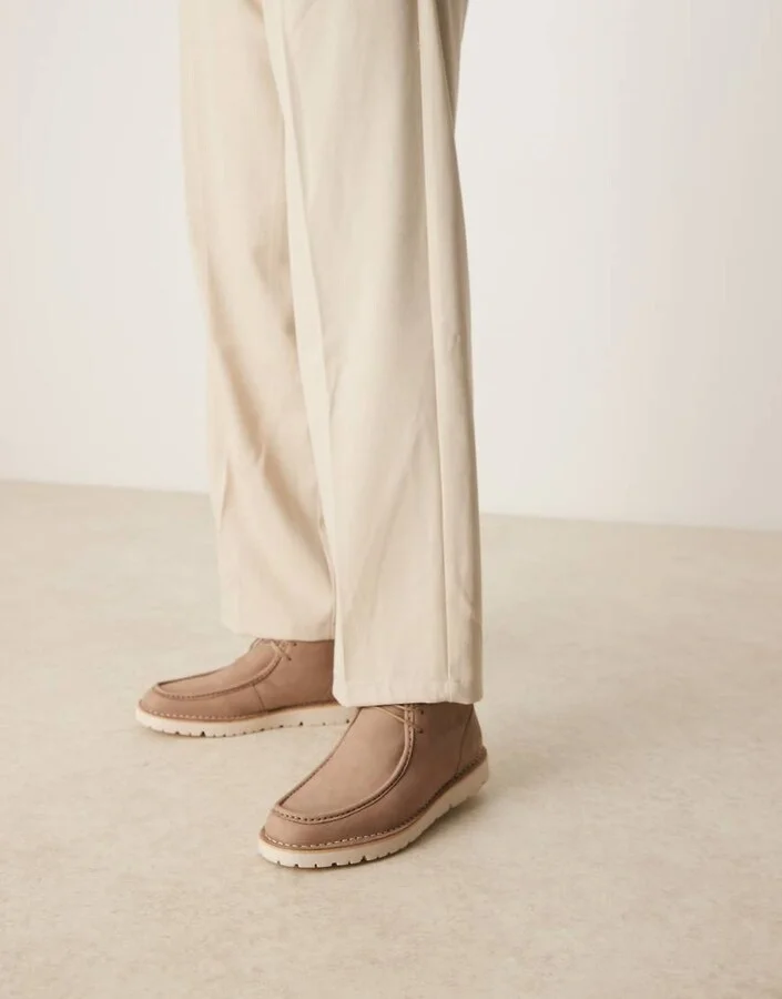 ASIOS DESIGN lace-up boots in stone leather with apron stitch - Image 2
