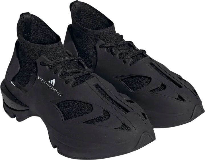 Core Black/white/black