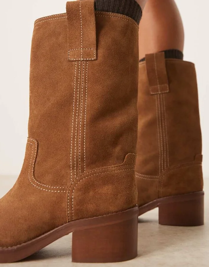 ASOS DESIGN Caspia premium suede trucker pull on boots in tan - Image 2