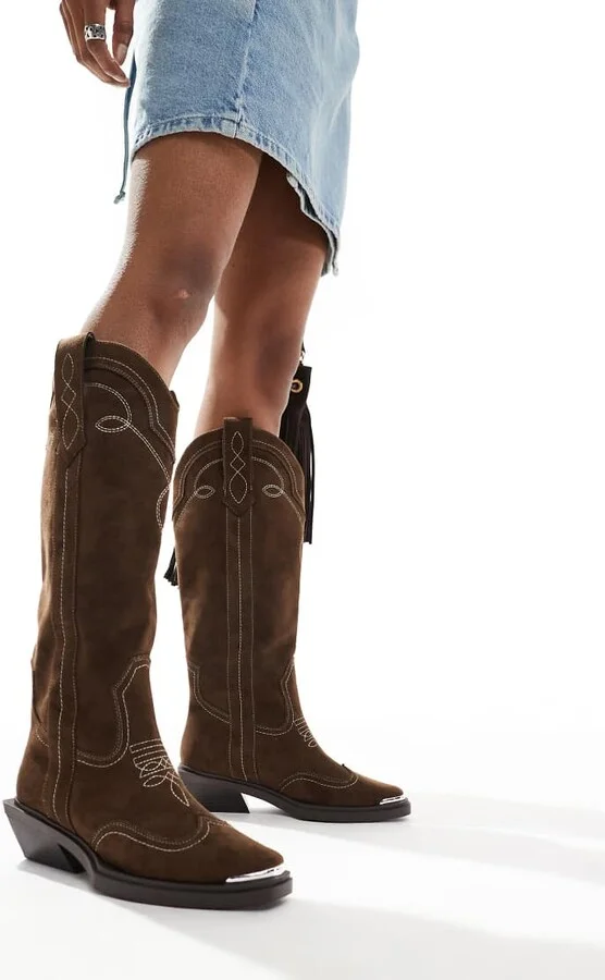 ASOS DESIGN Celeste flat western knee boots in choc faux suede - Image 4