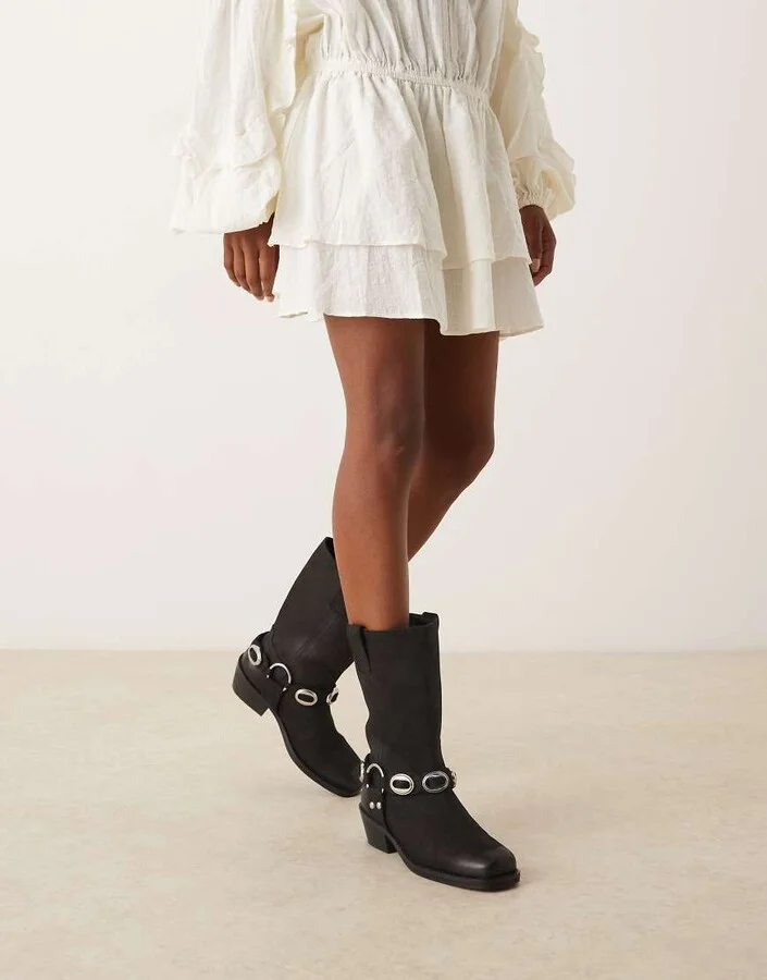 ASOS DESIGN Chase leather boho harness knee boots in black nubuck - Image 4