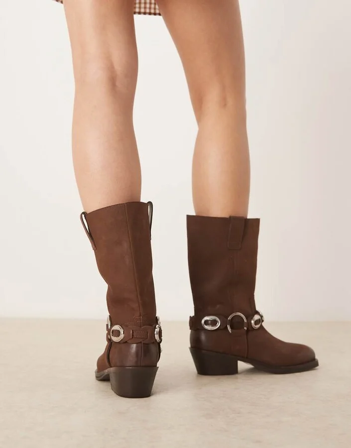 ASOS DESIGN Chase leather boho harness knee boots in brown nubuck - Image 4