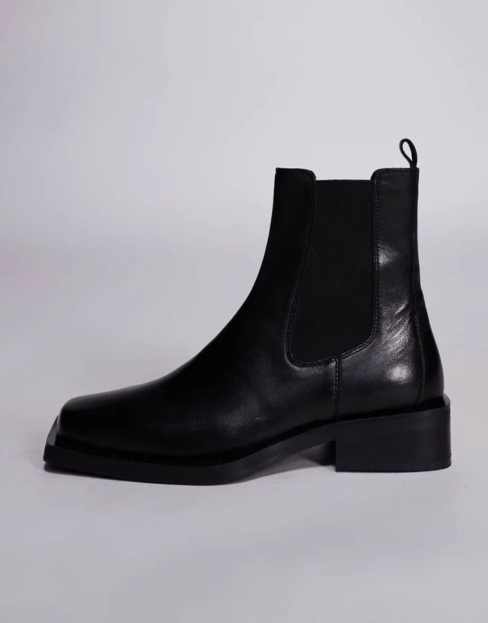 ASOS DESIGN chelsea boots in black leather with square toe