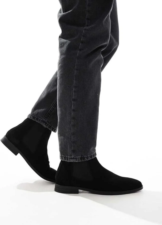 ASOS DESIGN chelsea boots in black suede
