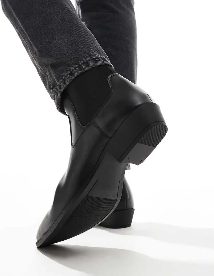 ASOS DESIGN Chelsea boots in black with Cuban heel - Image 4