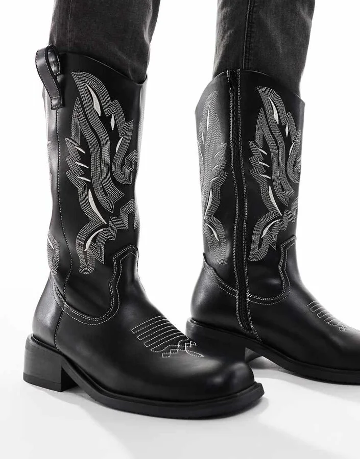 ASOS DESIGN chelsea boots in black with square toe - Image 2