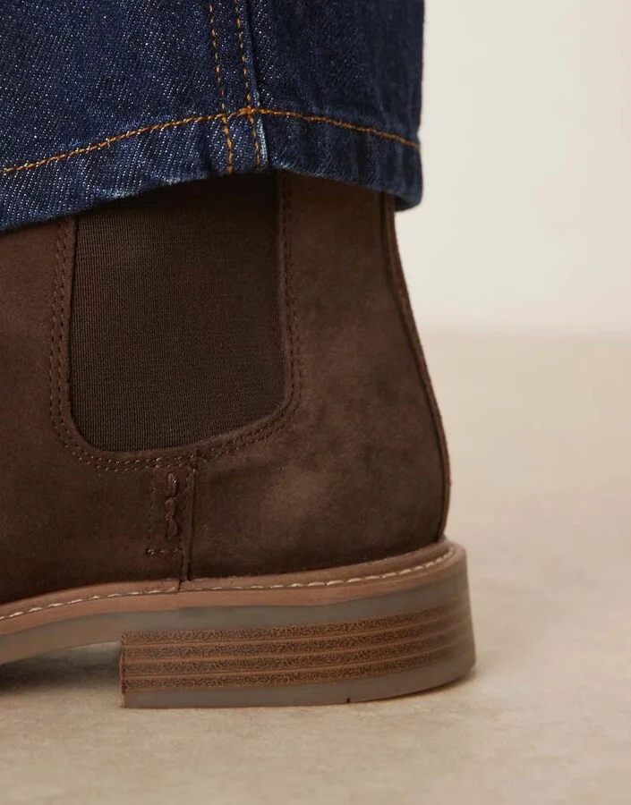 ASOS DESIGN chelsea boots in brown suede with natural sole - Image 2