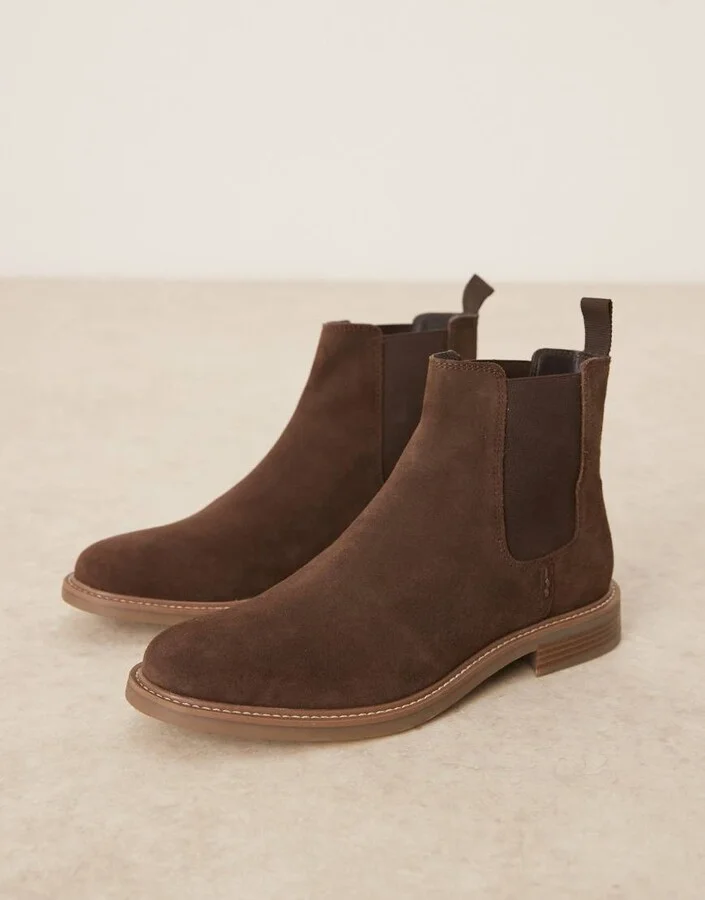 ASOS DESIGN chelsea boots in brown suede with natural sole - Image 4