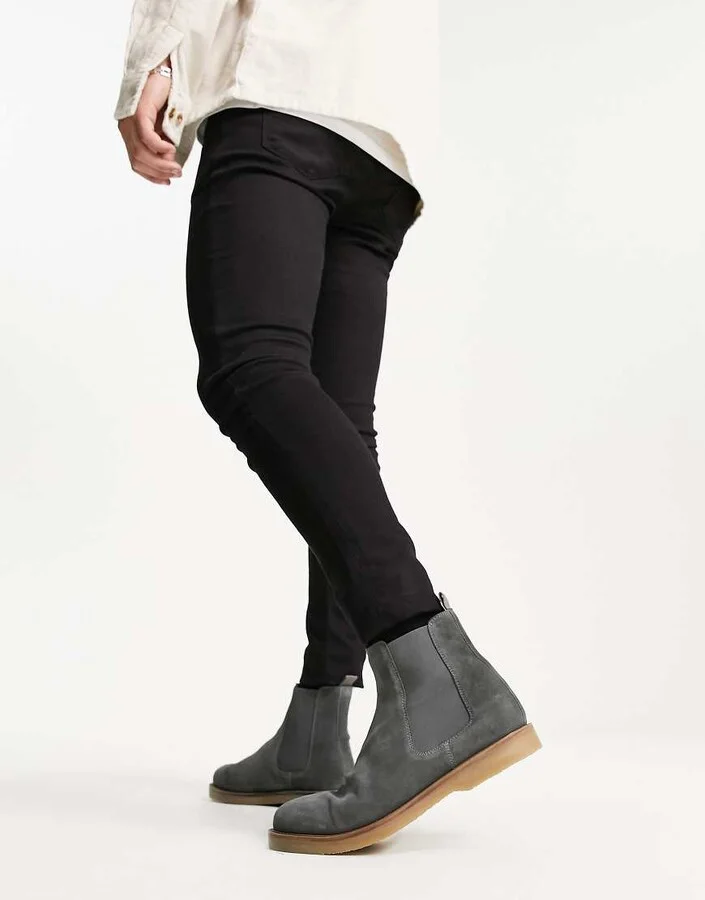 ASOS DESIGN chelsea boots in gray suede with contrast sole - Image 2