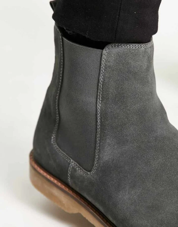 ASOS DESIGN chelsea boots in gray suede with contrast sole - Image 3