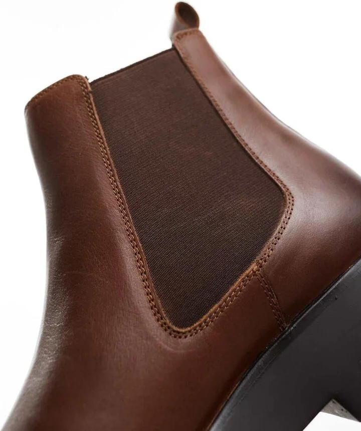 ASOS DESIGN chelsea boots in tan leather with cleated sole - Image 2
