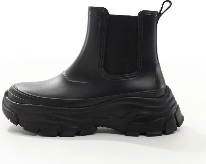 ASOS DESIGN chelsea rubber boots in black with chunky sole - Image 2