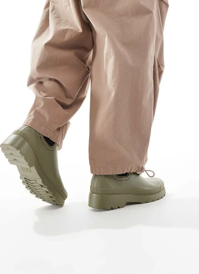 ASOS DESIGN chelsea wellington boots in khaki green - Image 4