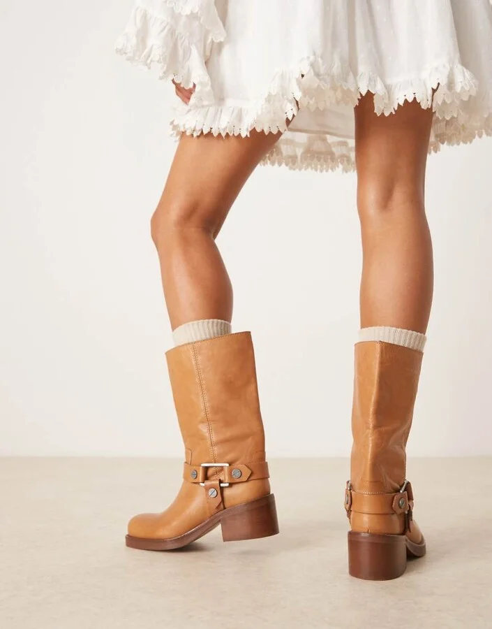 ASOS DESIGN Colton premium leather harness trucker knee boots in camel - Image 2