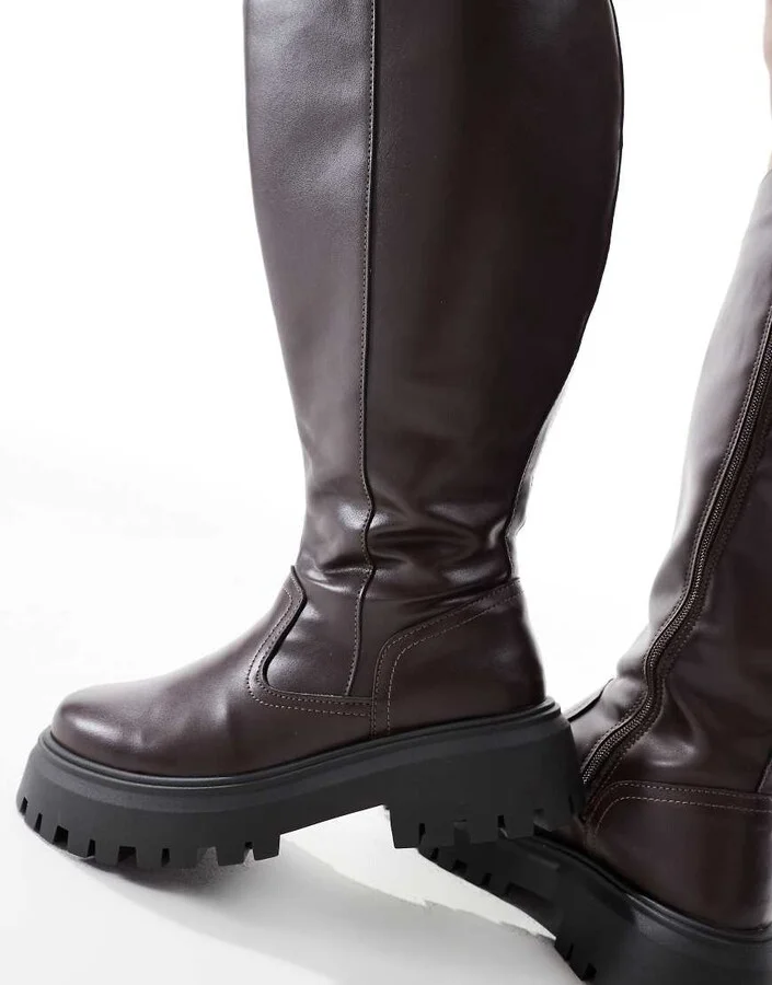 ASOS DESIGN Curve Corey chunky knee boot in brown - Image 4