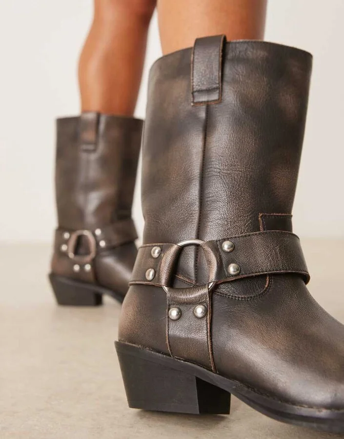 ASOS DESIGN Cyrus leather harness knee boots in aged gray - Image 3