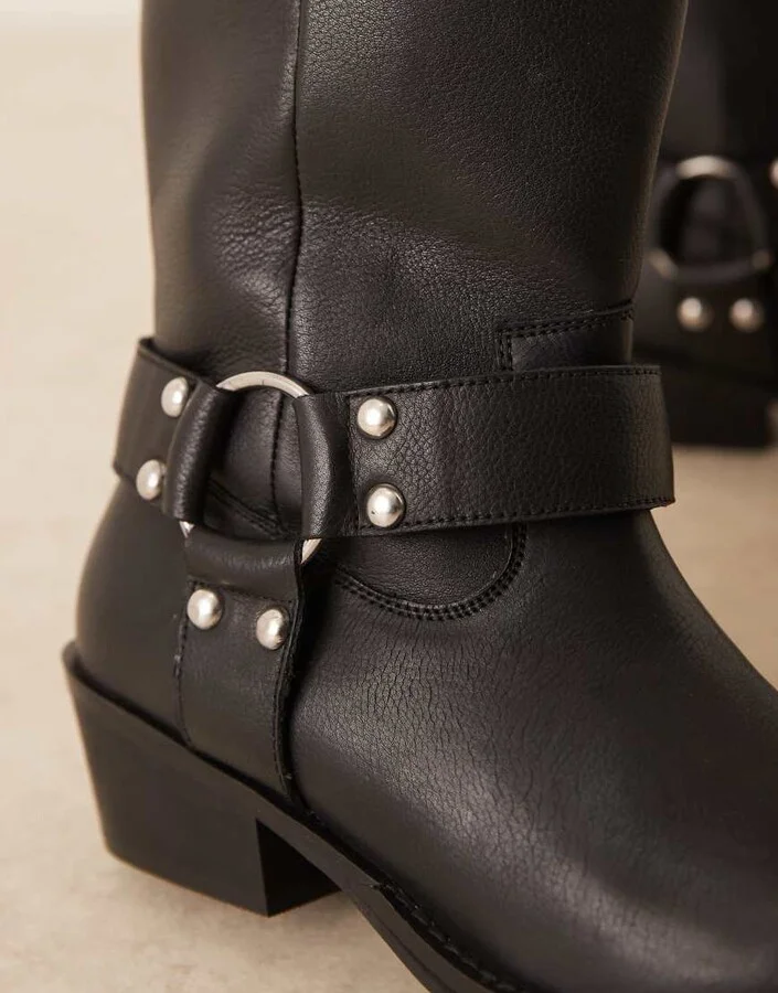 ASOS DESIGN Cyrus leather harness knee boots in black - Image 2