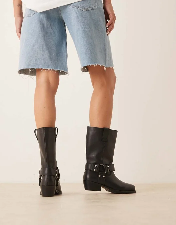 ASOS DESIGN Cyrus leather harness knee boots in black - Image 3