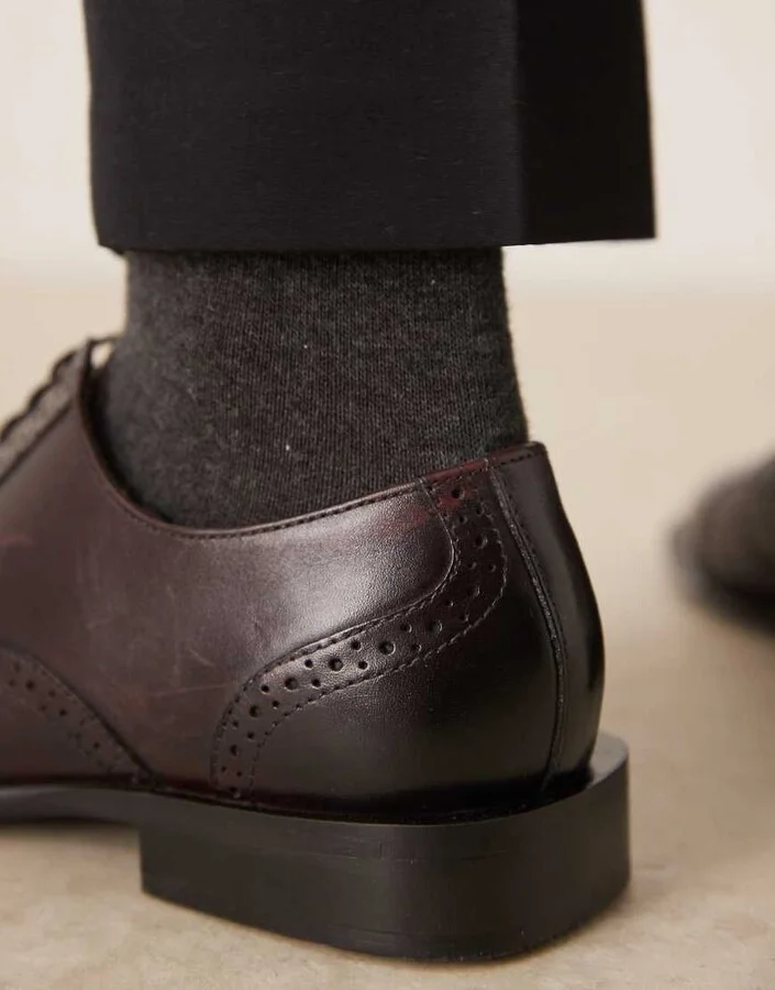 ASOS DESIGN derby lace up shoes in burgundy leather - Image 4