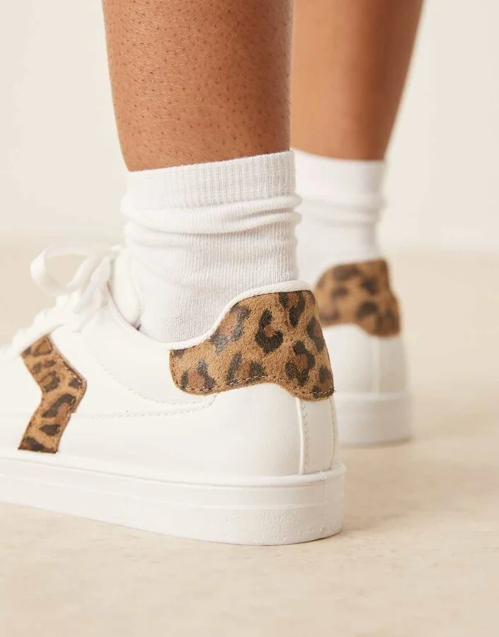 ASOS DESIGN Drift lace up sneakers in white - Image 2