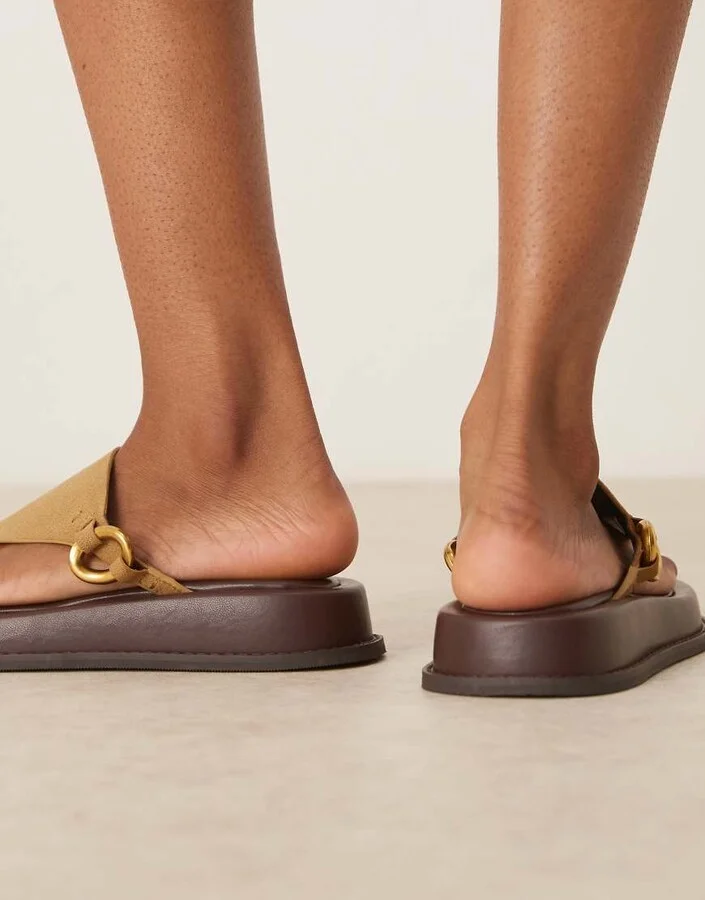 ASOS DESIGN Fergie toe thong flatform mules with hardware in khaki - Image 4