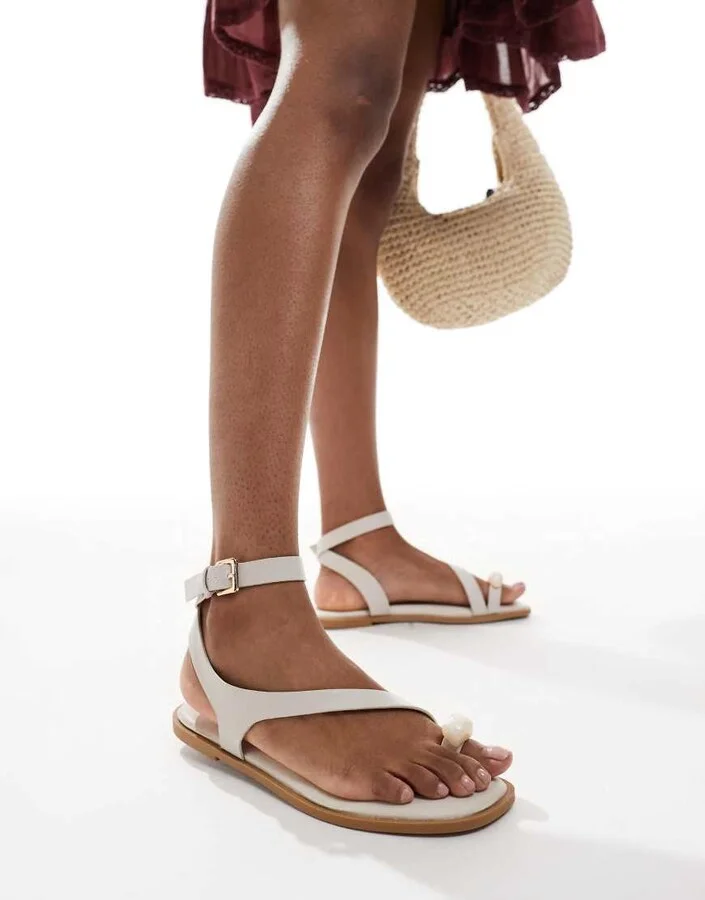 ASOS DESIGN Florrie toe loop strappy sandals in off white