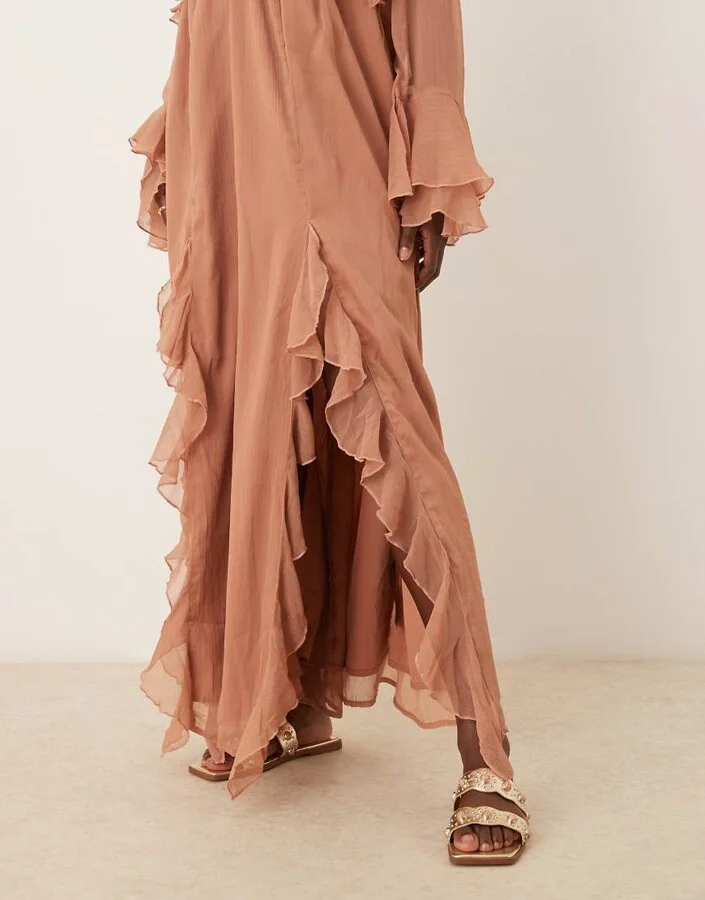 ASOS DESIGN Found flat mules with stones in gold - Image 2