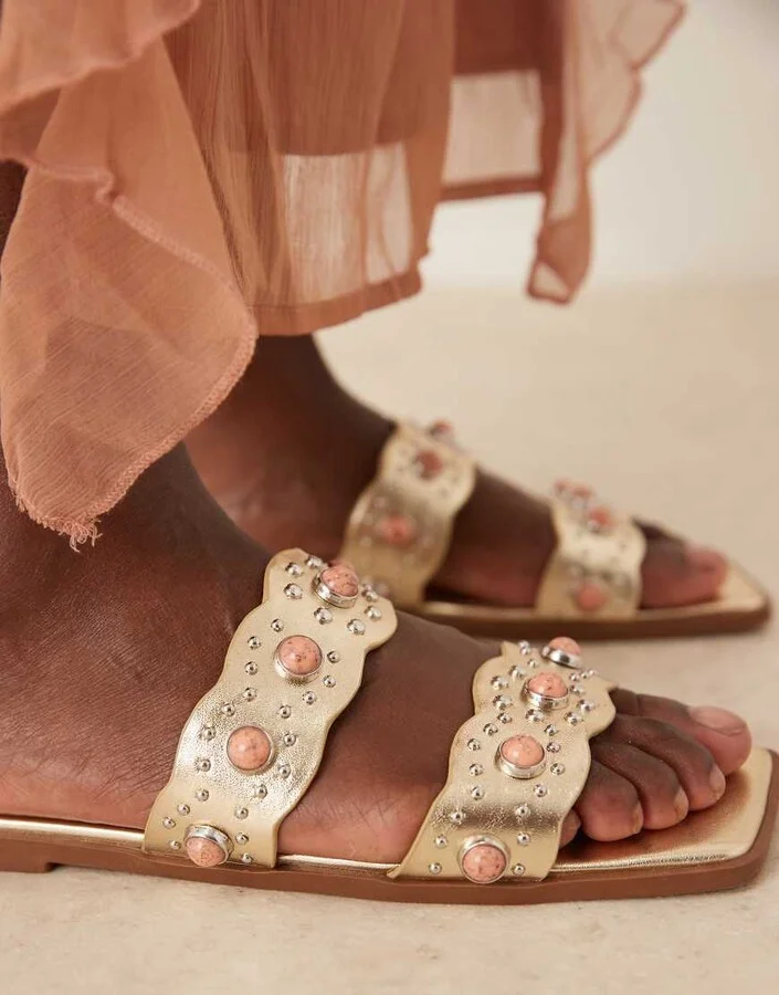 ASOS DESIGN Found flat mules with stones in gold - Image 4