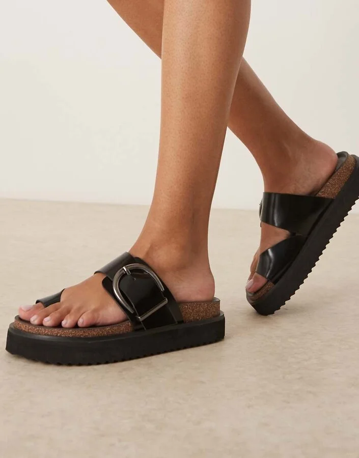 ASOS DESIGN Fresh chunky footbed mules in black - Image 4