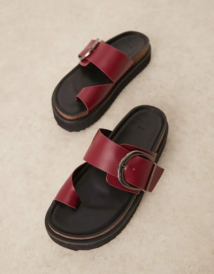 ASOS DESIGN Fresh chunky footbed mules in burgundy - Image 2