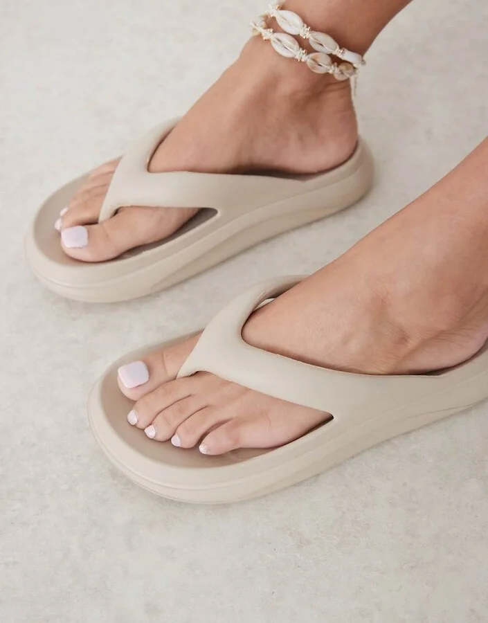 ASOS DESIGN Fudge chunky flip-flop slides in beige - Image 2