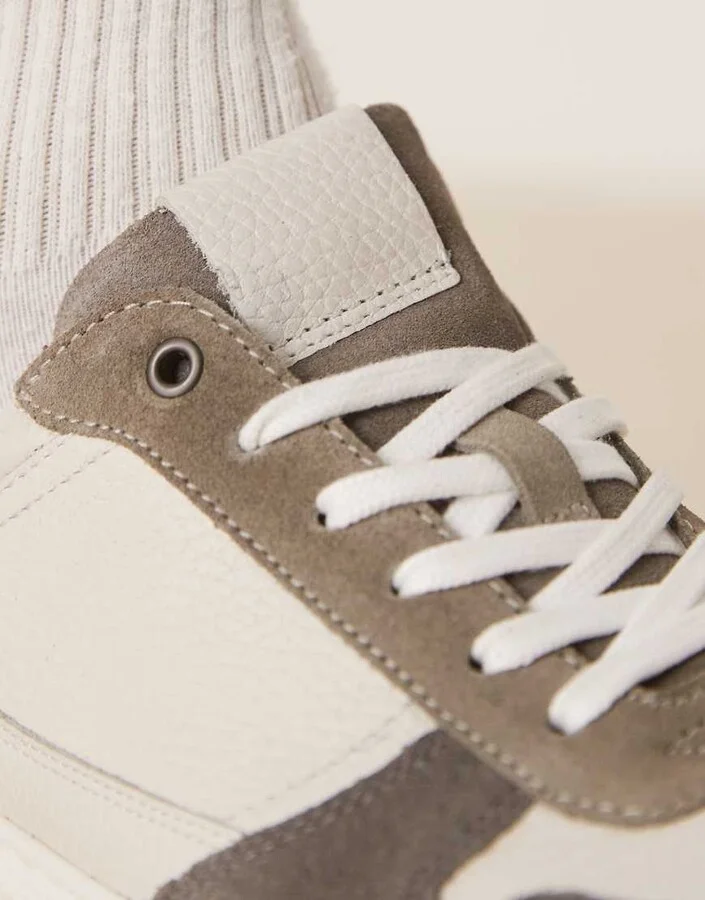 ASOS DESIGN gray and white sneakers in leather - Image 3