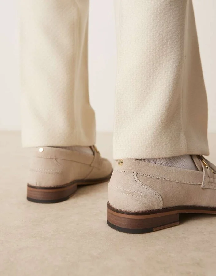 ASOS DESIGN gray suede loafers with tassels - Image 4