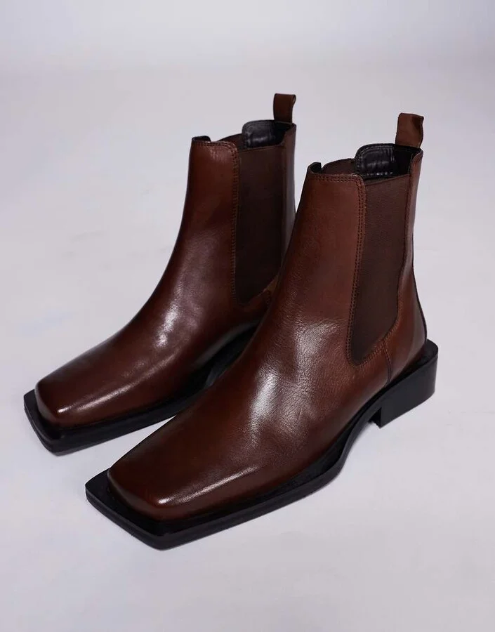 ASOS DESIGN heeled chelsea boots in brown leather with square toe - Image 3