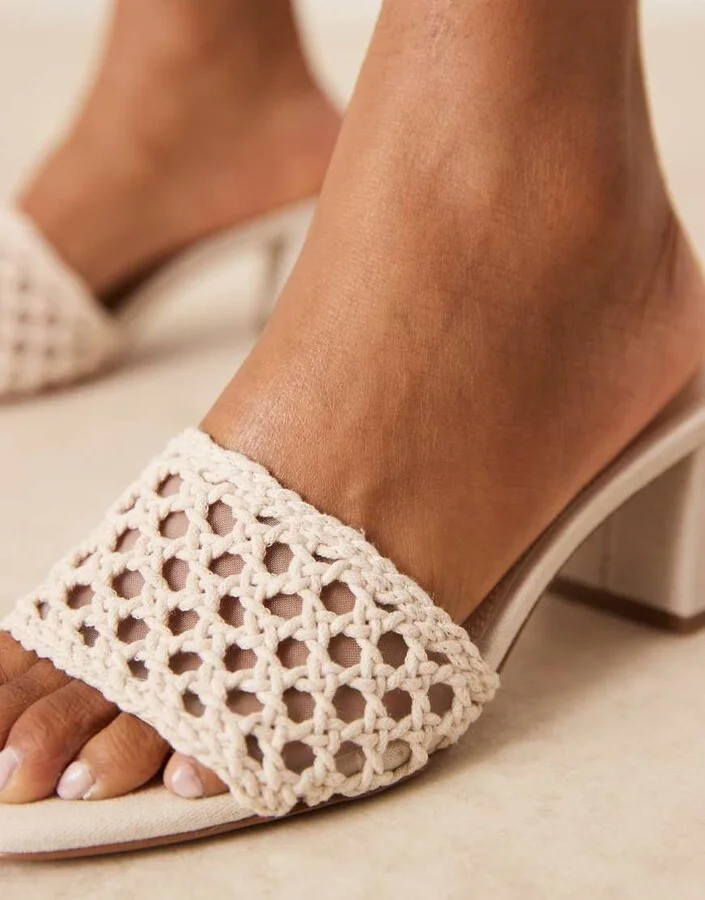 ASOS DESIGN honeycomb weave detail mid heel mules in off-white - Image 2