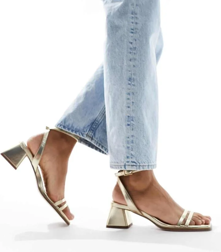 ASOS DESIGN Honeydew mid block heeled sandals in gold - Image 3