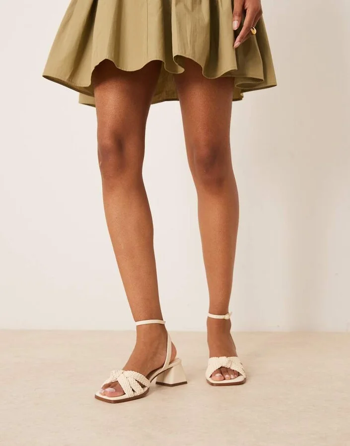 ASOS DESIGN Hummingbird weave detail mid block heel sandals in white - Image 2