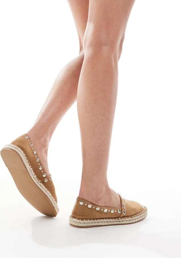 ASOS DESIGN Jeanie closed toe studded espadrilles in tan - Image 2
