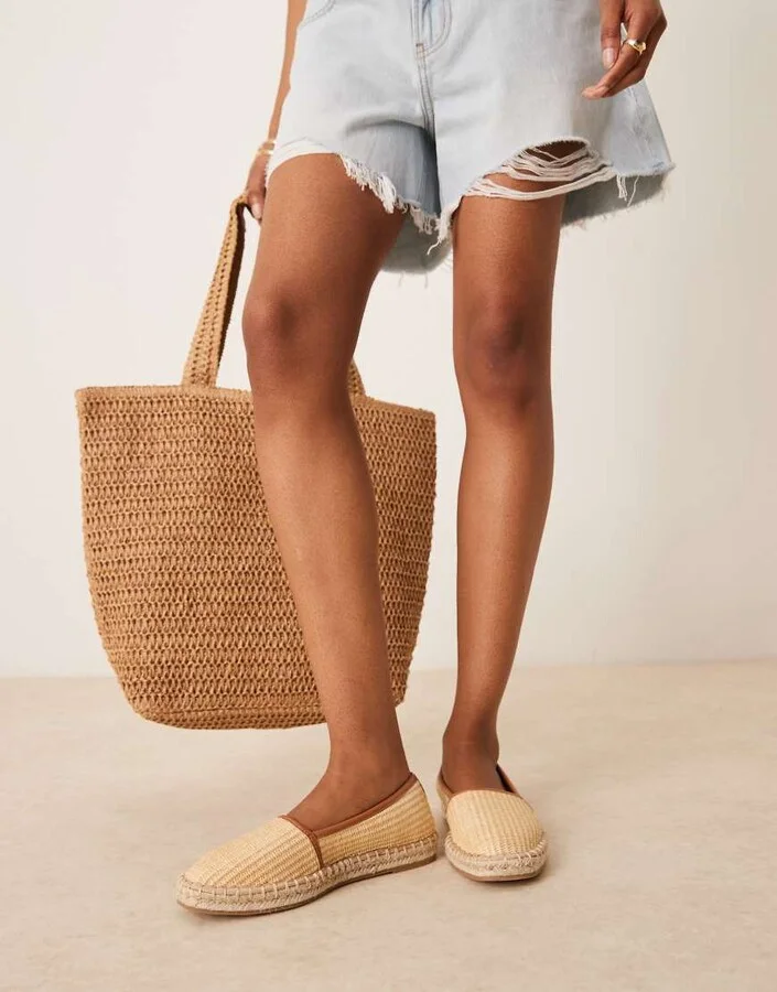 ASOS DESIGN Joey closed toe espadrilles in natural raffia - Image 2