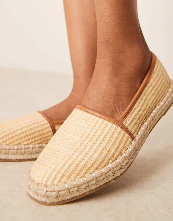 ASOS DESIGN Joey closed toe espadrilles in natural raffia - Image 3
