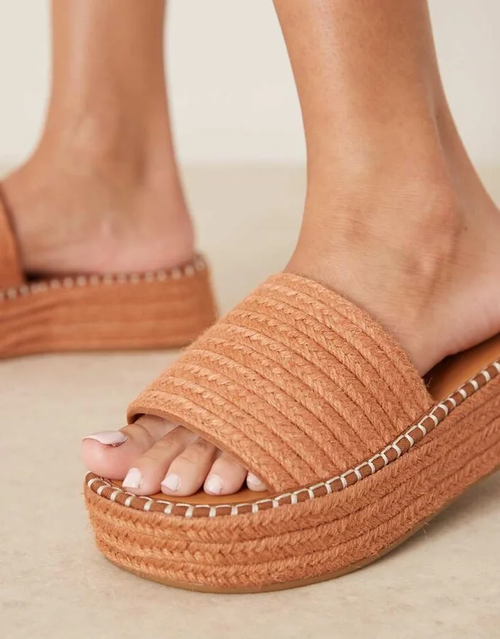 ASOS DESIGN Jordyn flatform espadrille mule sandals in apricot - Image 2