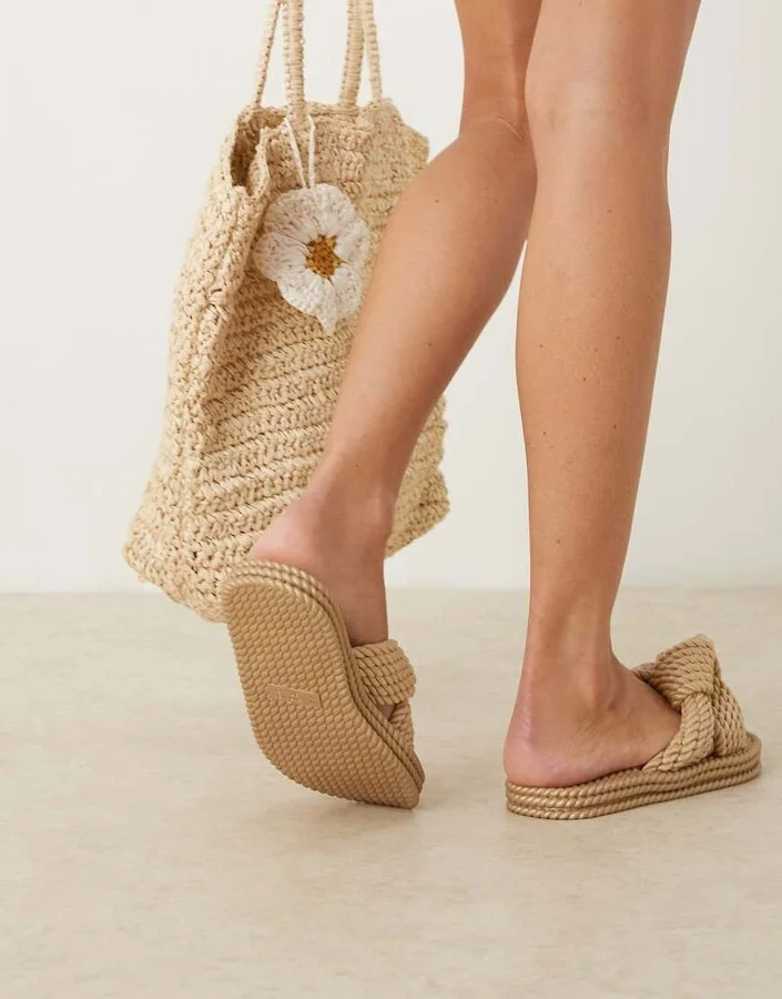 ASOS DESIGN Josie chunky knot jelly mule sandals in gold - Image 4