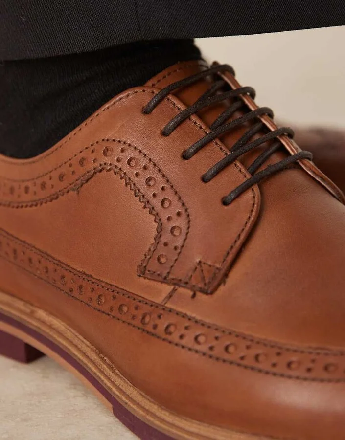 ASOS DESIGN lace up brogue derby in tan leather - Image 2