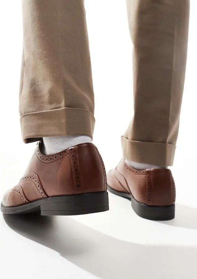 ASOS DESIGN lace up brogue shoes in tan - Image 3